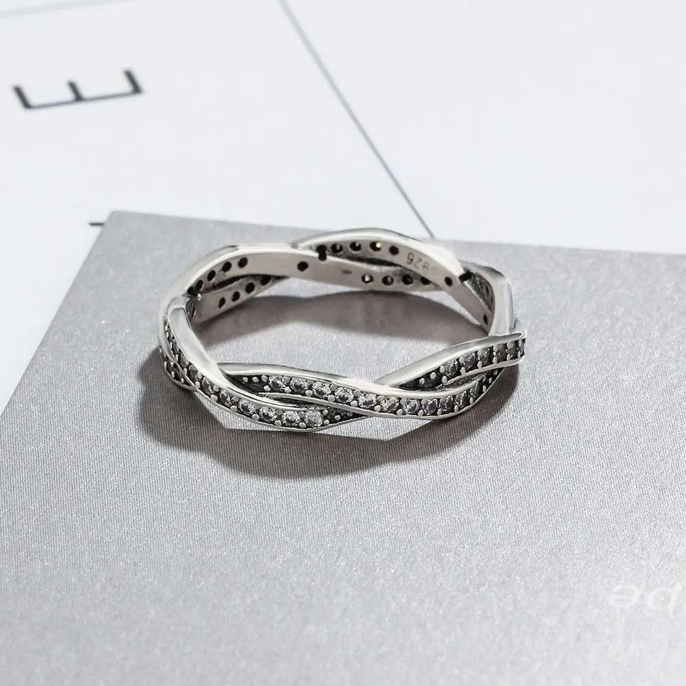 925 Sterling Silver Ring for Women- Cubic Zirconia Stones Stubbed Winding Designed Engagement Ring