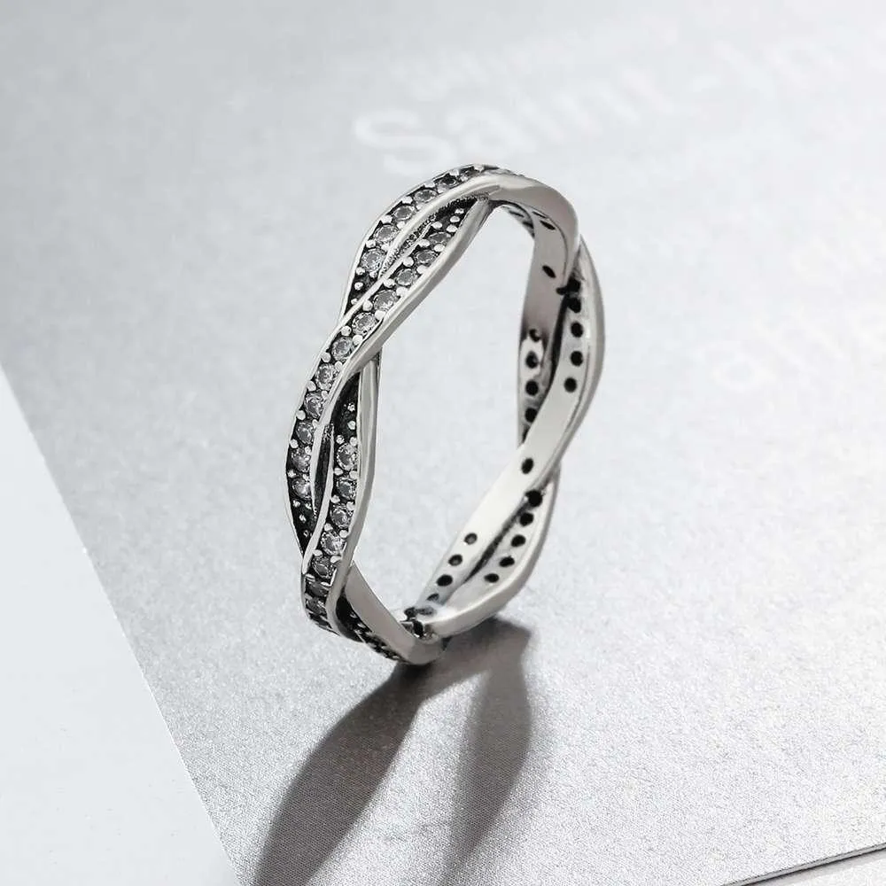 925 Sterling Silver Ring for Women- Cubic Zirconia Stones Stubbed Winding Designed Engagement Ring