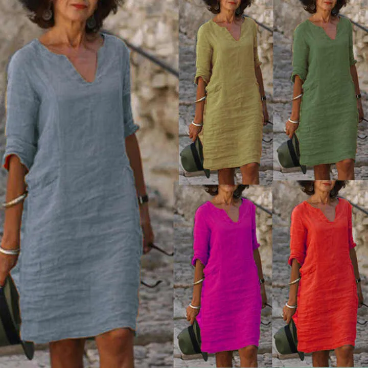 Elvita - Wide V-Neck Dress
