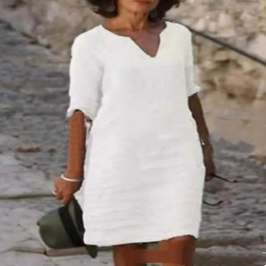 Elvita - Wide V-Neck Dress